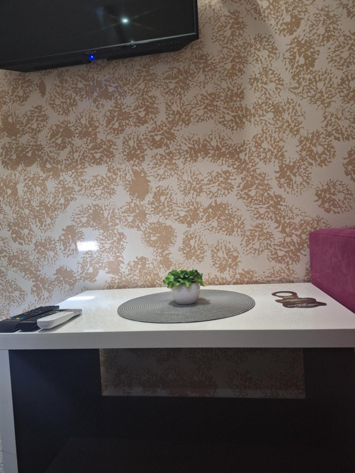 Garni Hotel Ema Kragujevac Ngoại thất bức ảnh