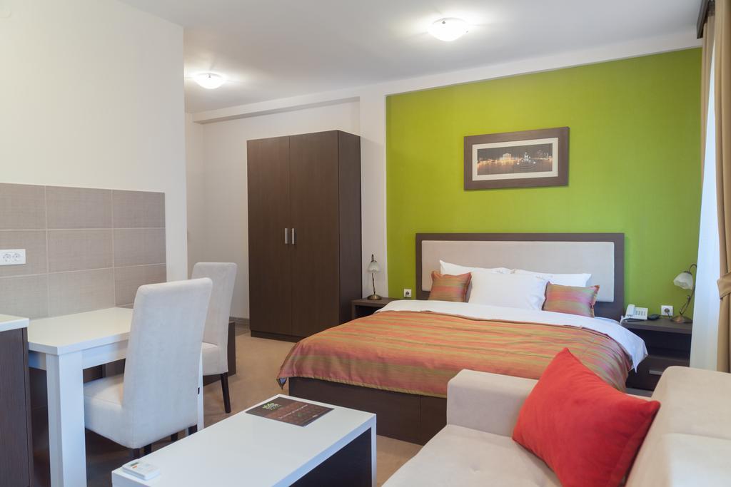 Garni Hotel Ema Kragujevac Phòng bức ảnh